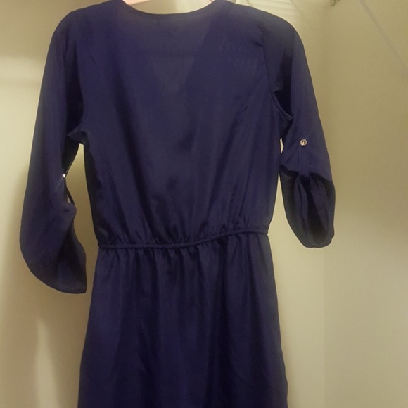 Dress - Picture 2 of 3